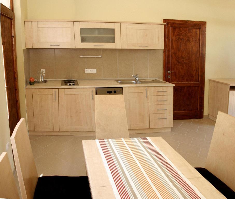 Barack Thermal & Natura Apartments Tiszakécske Exterior foto